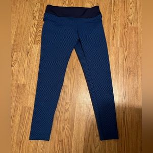 Blue and Black Women’s size XL Leggings-Ruched Butt
